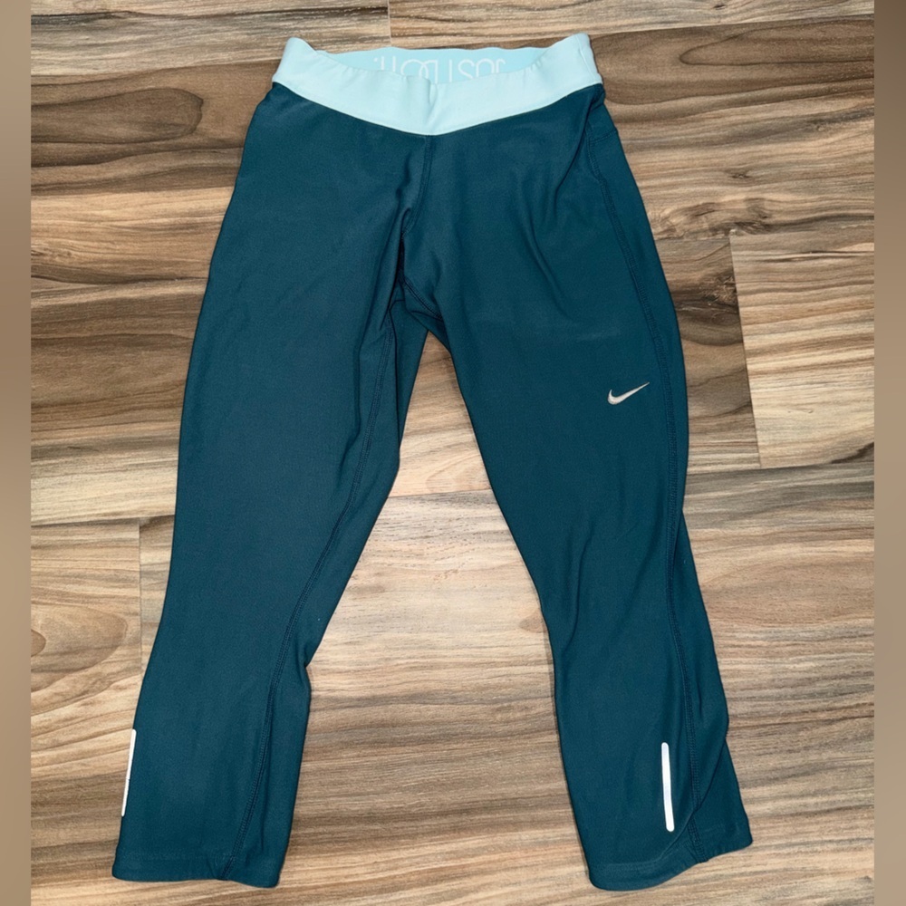 Nike Capri Dark Teal Leggings